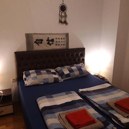2 Rooms Apartment Plovdiv Kichuk Paris Exteriör bild