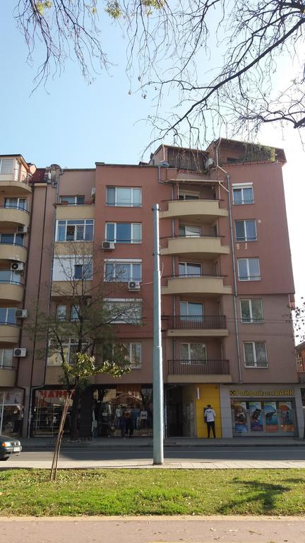 2 Rooms Apartment Plovdiv Kichuk Paris Exteriör bild